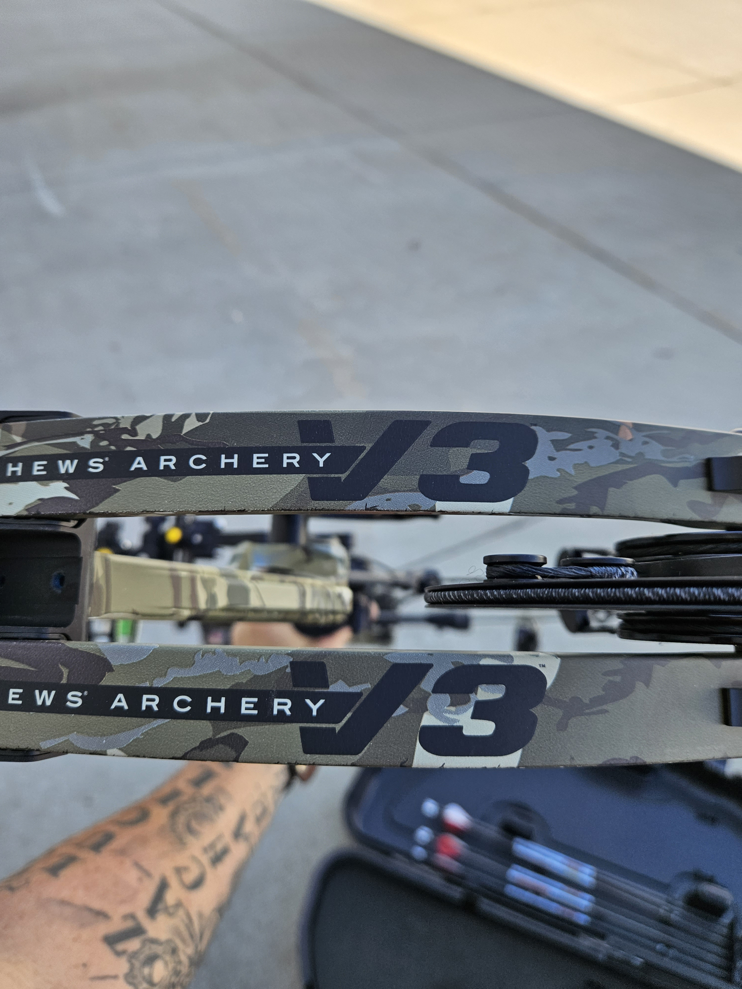toy bow arrow and quiver